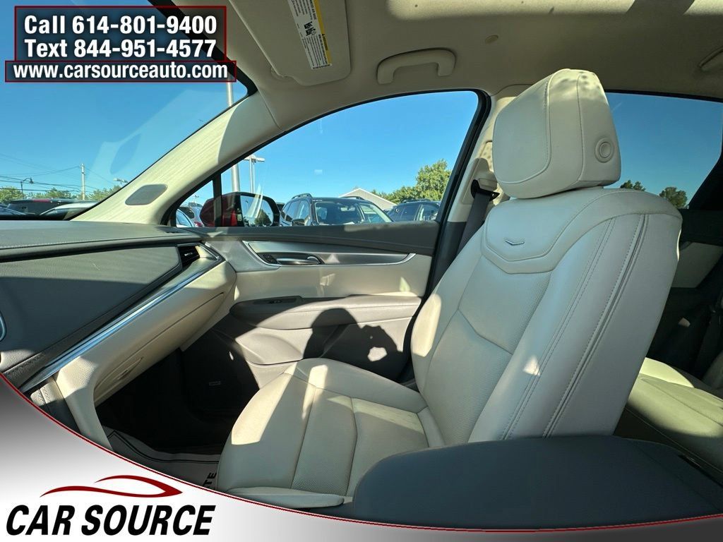 Used 2021 Cadillac XT5 Premium Luxury AWD/4WD image 18