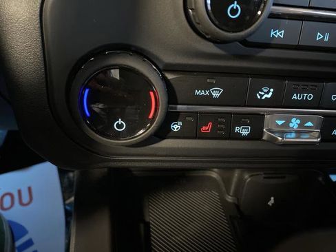 New 2025 Ford Bronco Outer Banks w/ Sasquatch Package image 7