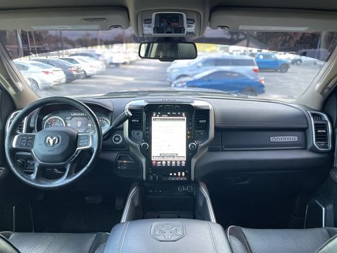 Used 2019 RAM 2500 Laramie AWD/4WD image 5
