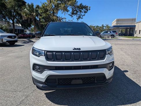 Used 2022 Jeep Compass Altitude image 9