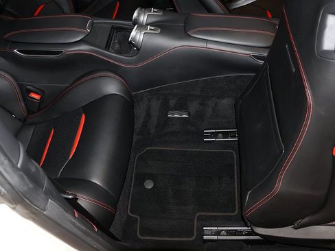 Certified 2018 Ferrari GTC4Lusso image 45