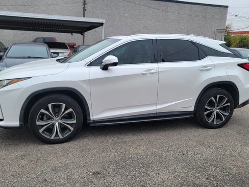 Used 2017 Lexus RX 450h AWD image 8