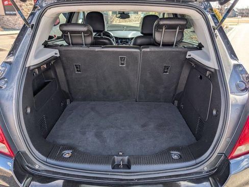Used 2019 Chevrolet Trax LT w/ Driver Confidence Package image 13
