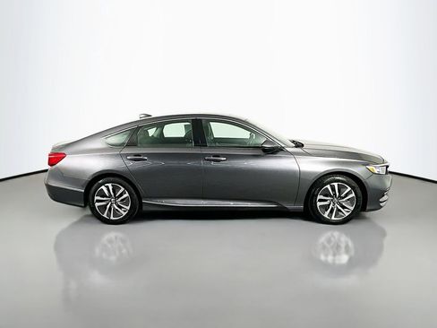 Used 2019 Honda Accord Touring image 9