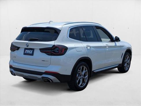 Used 2024 BMW X3 xDrive30i w/ Premium Package w/ZPA image 5