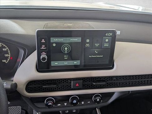 New 2026 Honda HR-V LX image 12