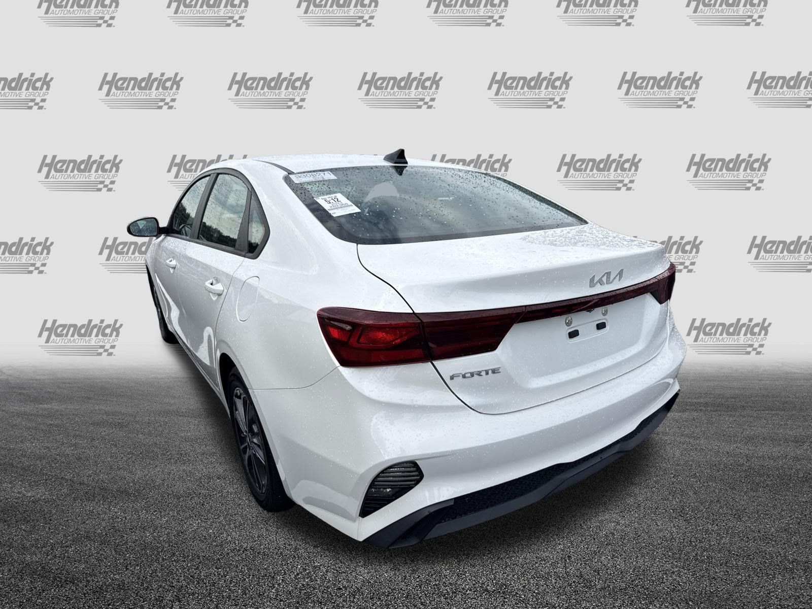 Used 2023 Kia Forte LXS FWD image 8