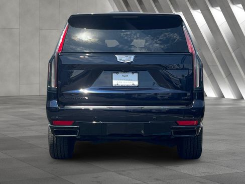 Certified 2021 Cadillac Escalade ESV Sport AWD/4WD image 5