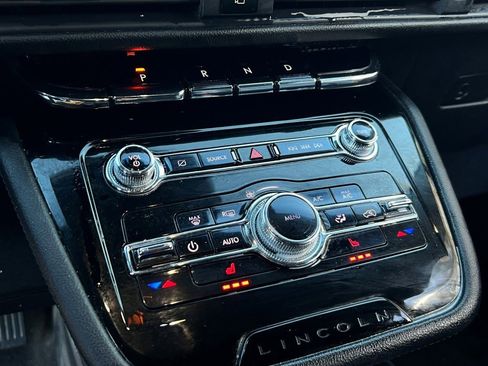 Certified 2022 Lincoln Corsair FWD image 19