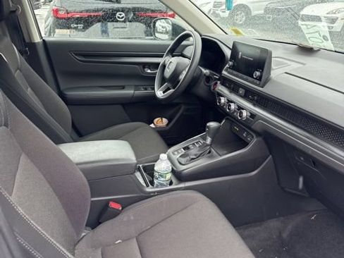 Used 2024 Honda CR-V LX image 3