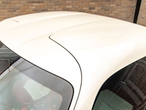 Used 2011 Mercedes-Benz SLS AMG Coupe image 18