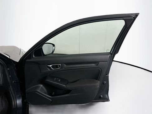 Used 2025 Honda Civic Sport image 30