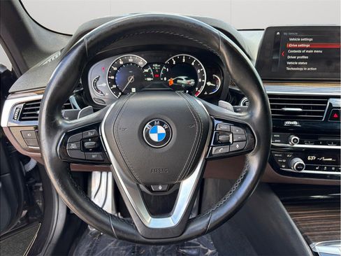 Used 2018 BMW 540i RWD image 29