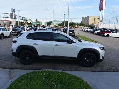 Used 2025 MAZDA CX-50 AWD 2.5 S w/ Premium Package image 16