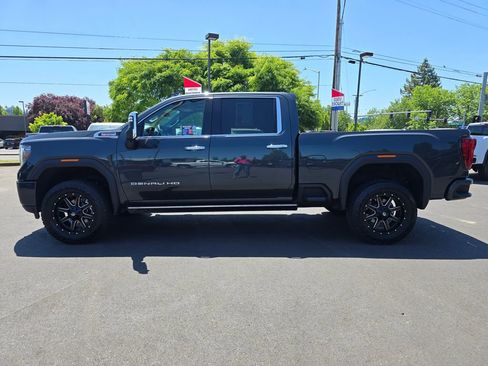 Used 2022 GMC Sierra 3500 Denali w/ Denali Ultimate Package AWD/4WD image 6