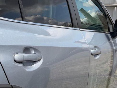 Used 2025 Subaru Outback Premium image 17