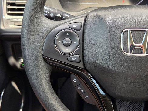 Certified 2022 Honda HR-V EX image 30