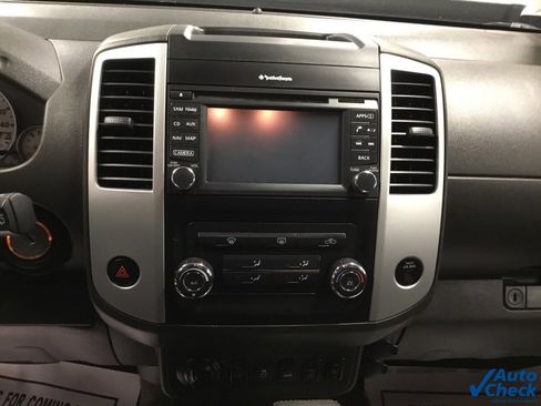 Used 2015 Nissan Xterra PRO-4X w/ Pro-4x Leather Package image 46