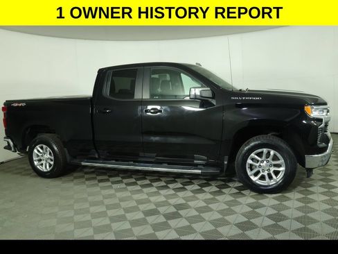 Used 2023 Chevrolet Silverado 1500 LT AWD/4WD image 2
