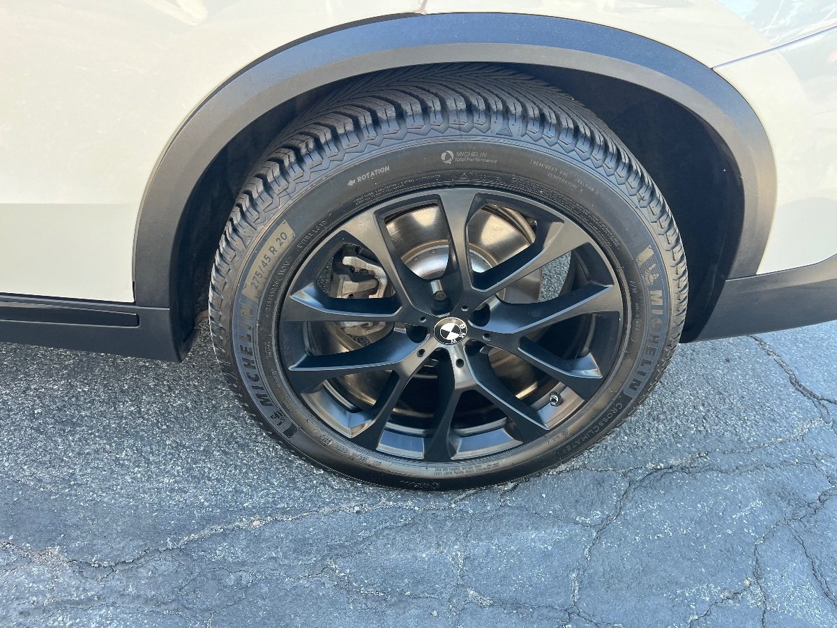 Used 2019 BMW X5 xDrive40i w/ Convenience Package AWD/4WD image 45