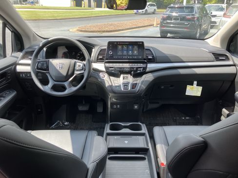 Used 2026 Honda Odyssey EX-L image 32