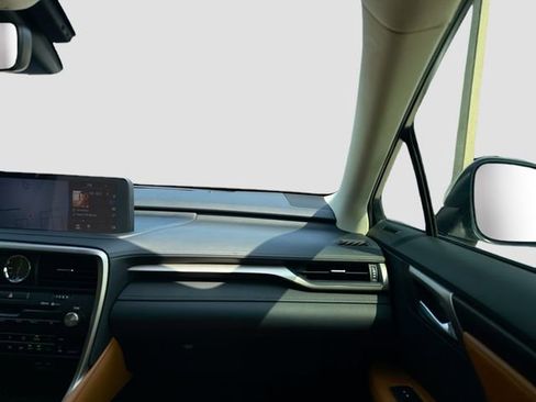 Used 2021 Lexus RX 350 RX 350 w/ Premium Package image 18