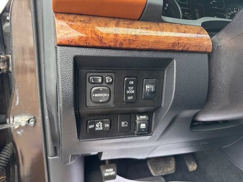 Used 2019 Toyota Tundra 1794 Edition AWD/4WD image 15