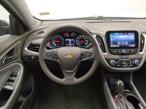 Used 2019 Chevrolet Malibu LS FWD image 22