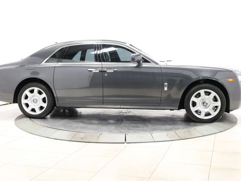Used 2011 Rolls-Royce Ghost RWD image 80
