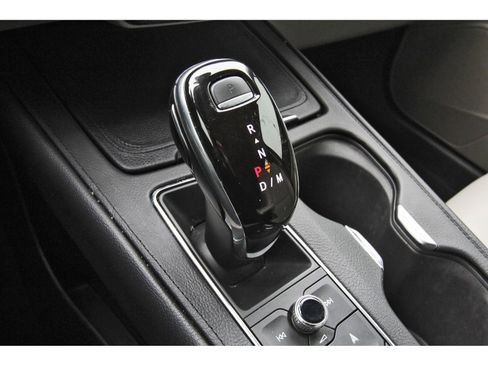 Used 2021 Cadillac XT4 Premium Luxury w/ Driver Awareness Package image 27