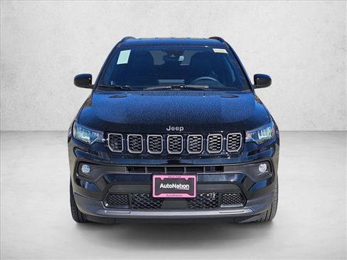 New 2026 Jeep Compass Latitude image 2