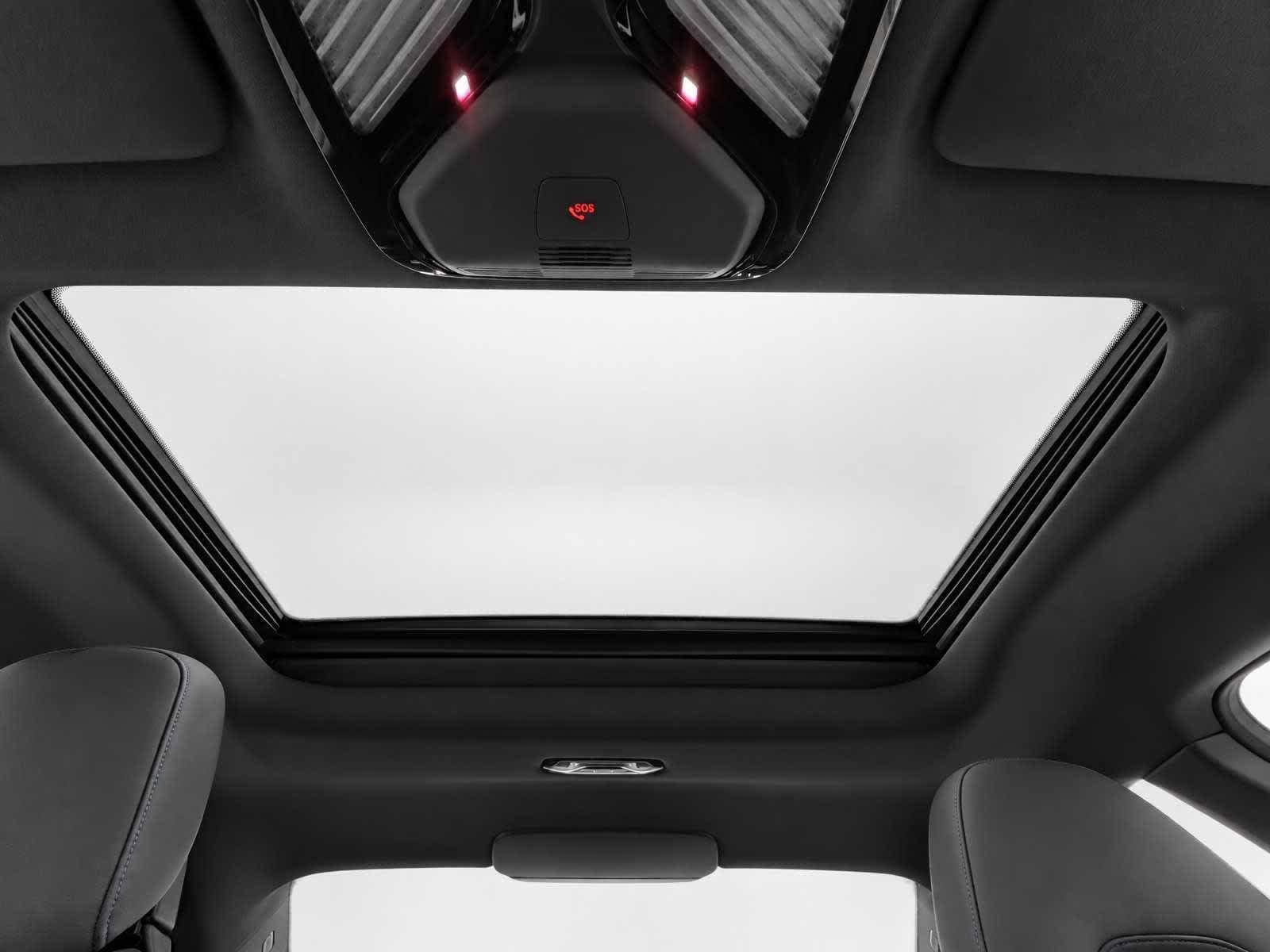 New 2026 BMW M2 w/ Lighting Package RWD image 15
