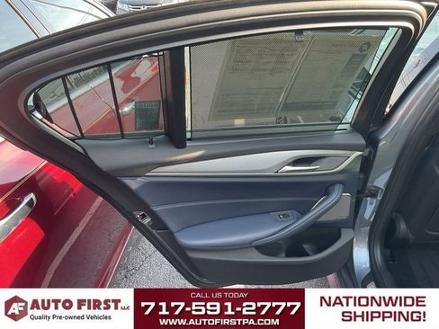 Used 2018 BMW M550i xDrive w/ Driving Assistance Package AWD/4WD image 10