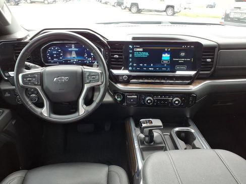 Certified 2023 Chevrolet Silverado 1500 RST AWD/4WD image 6