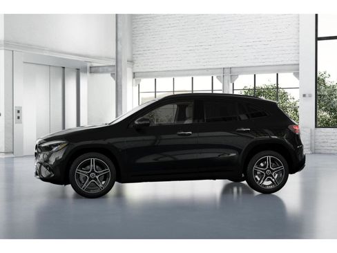 New 2026 Mercedes-Benz GLA 250 4MATIC image 35
