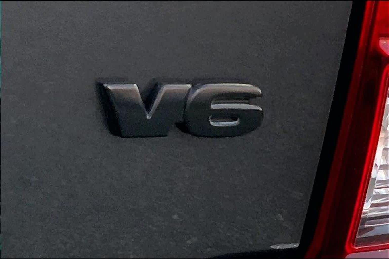 Used 2023 Toyota Tacoma SR5 AWD/4WD image 9