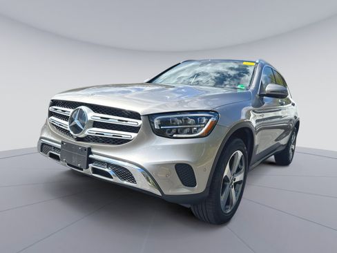 Used 2022 Mercedes-Benz GLC 300 4MATIC image 5