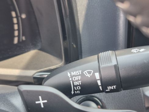Certified 2025 Toyota Camry SE FWD image 33