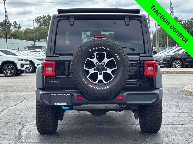 Used 2022 Jeep Wrangler Unlimited Rubicon 4xe w/ Cold Weather Group AWD/4WD image 36