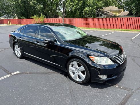 Used 2012 Lexus LS 460 L w/ Luxury Pkg RWD image 1