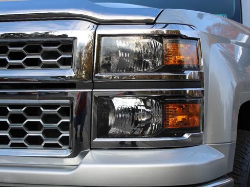 Used 2015 Chevrolet Silverado 1500 LT w/ All Star Edition image 16