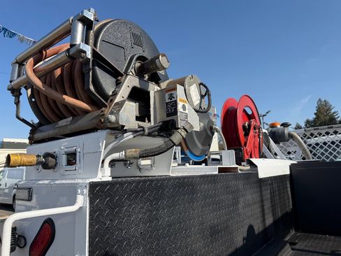 Used 2019 Ford F550 XLT image 18