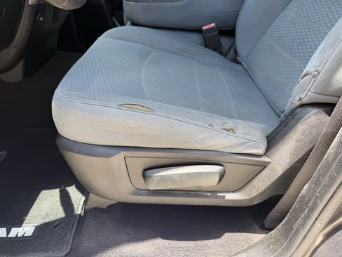 Used 2019 RAM 1500 Tradesman w/ Chrome Plus Package RWD image 26
