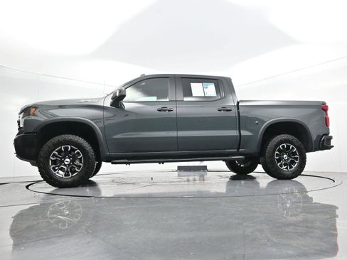 Used 2025 Chevrolet Silverado 1500 ZR2 w/ Technology Package image 50