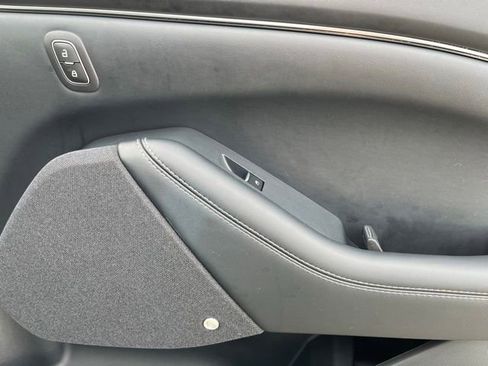 Used 2021 Ford Mustang Mach-E Premium image 22