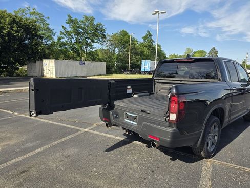 Used 2023 Honda Ridgeline RTL-E image 11