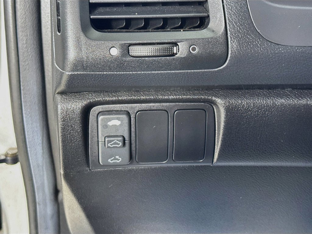 Used 2006 Honda Accord EX image 11