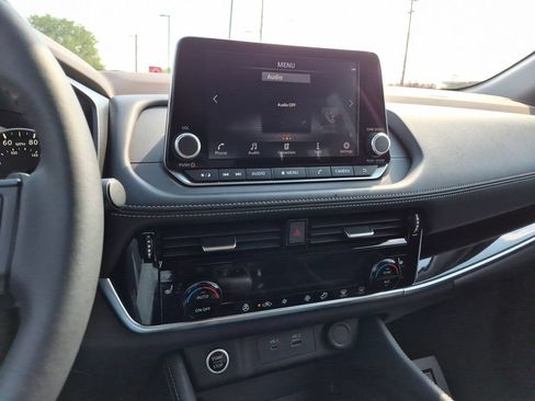 Certified 2023 Nissan Rogue SL AWD/4WD image 19