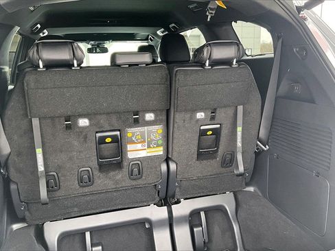 New 2026 Toyota Sienna XSE image 7