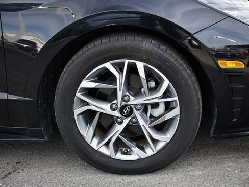 Used 2023 Hyundai Sonata SEL w/ Cargo Package image 4